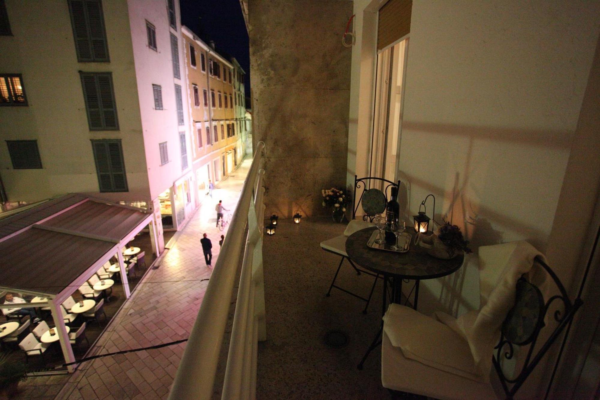 Vincent Apt. In Old Town Centre Zadar Cameră foto